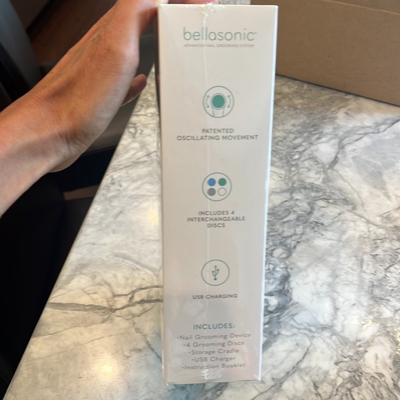 New and Sealed bellasonic 4 in 1 Electric Nail file set - Picture 4 of 4